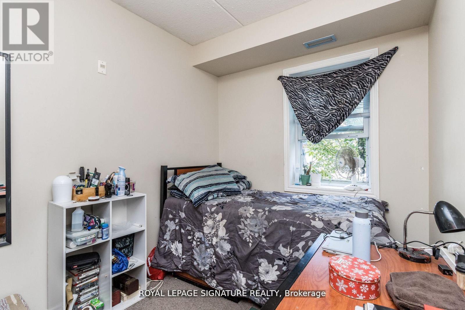 101 - 253 Lester Street, Waterloo, Ontario  N2L 3W6 - Photo 15 - X12596864