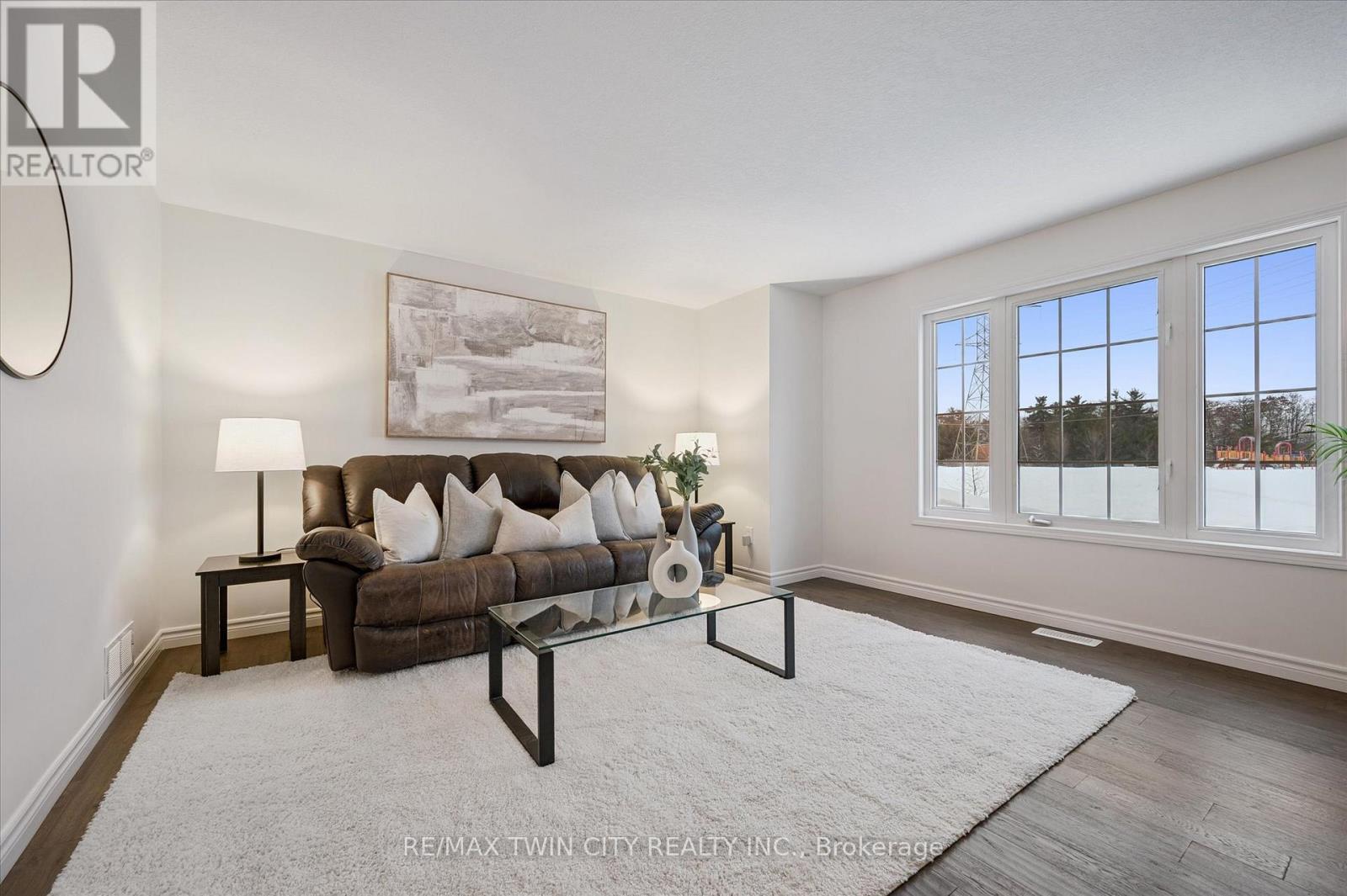 268 Parkvale Drive, Kitchener, Ontario  N2R 1Y7 - Photo 19 - X12596894