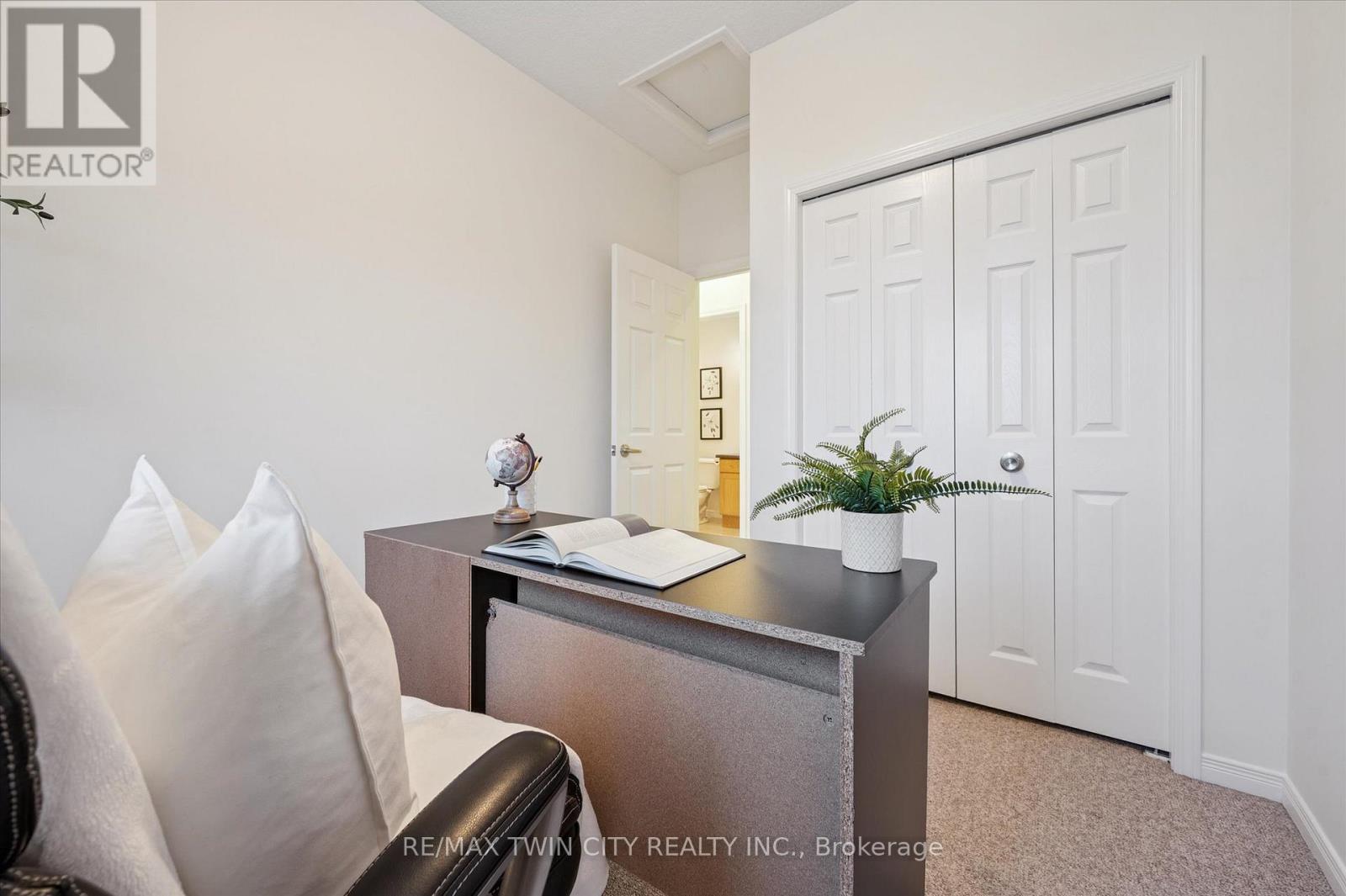 268 Parkvale Drive, Kitchener, Ontario  N2R 1Y7 - Photo 29 - X12596894