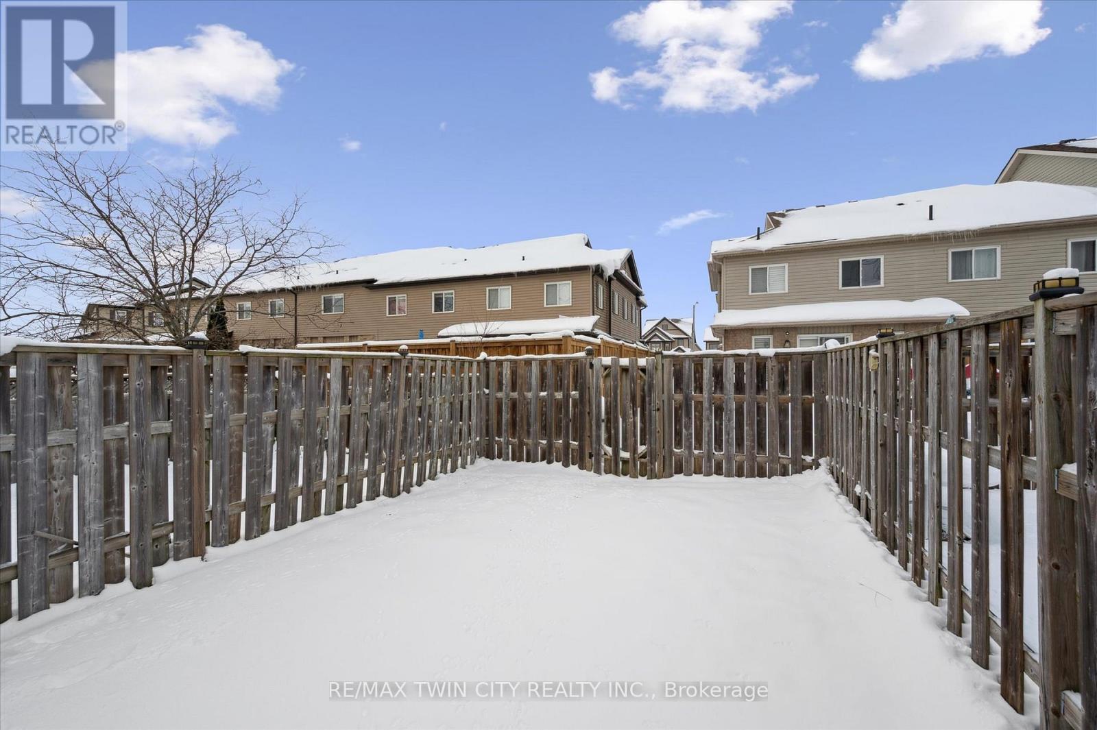 268 Parkvale Drive, Kitchener, Ontario  N2R 1Y7 - Photo 37 - X12596894