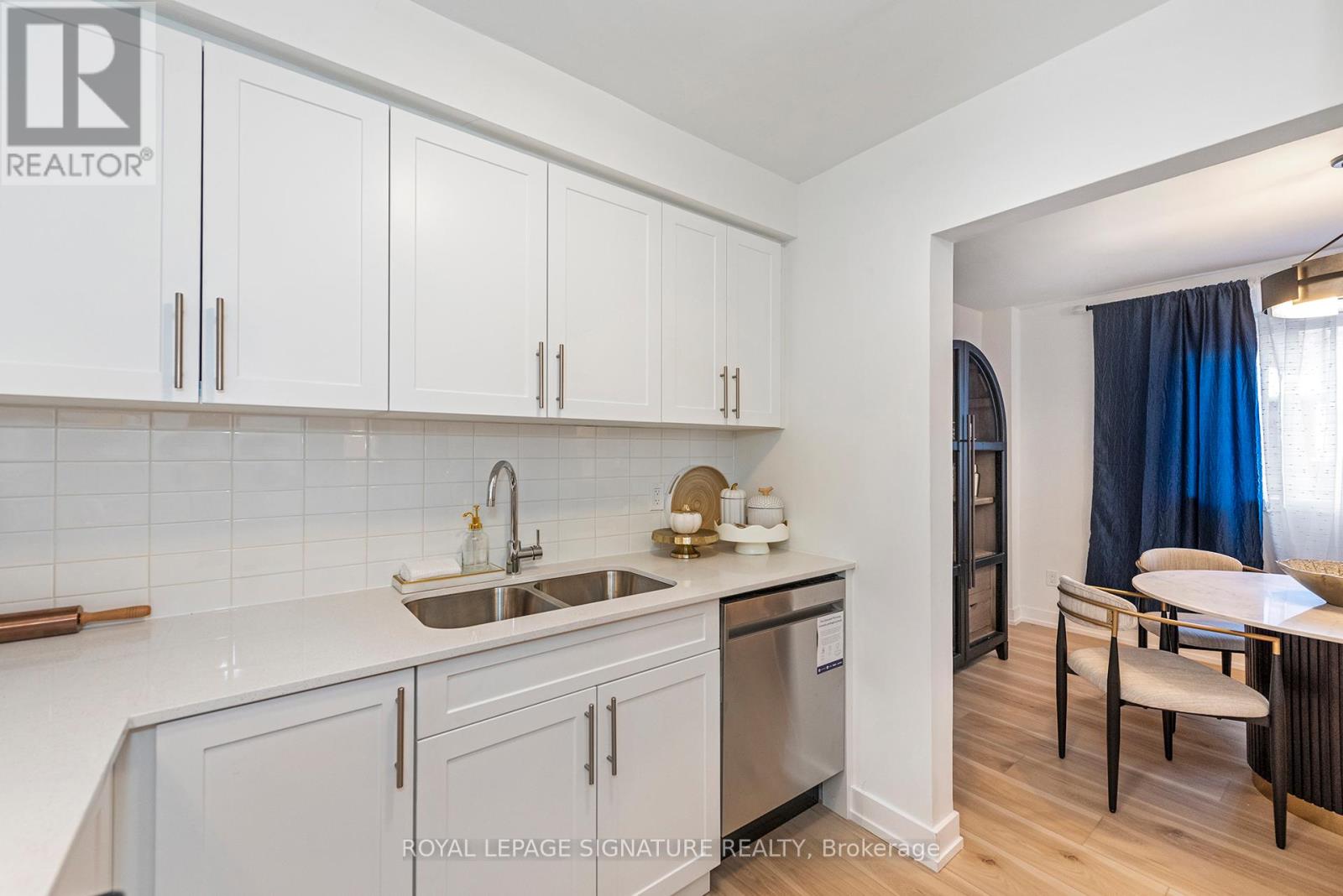 60-62 Delawana Drive, Hamilton (Riverdale), Ontario  L8E 1G4 - Photo 22 - X12596902