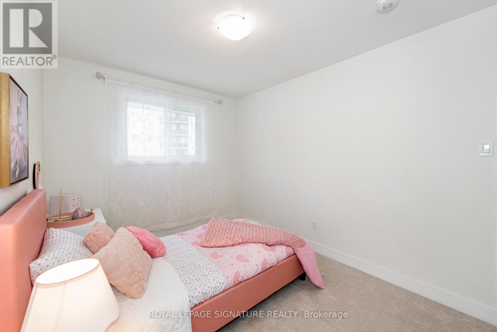 60-62 Delawana Drive, Hamilton (Riverdale), Ontario  L8E 1G4 - Photo 34 - X12596902