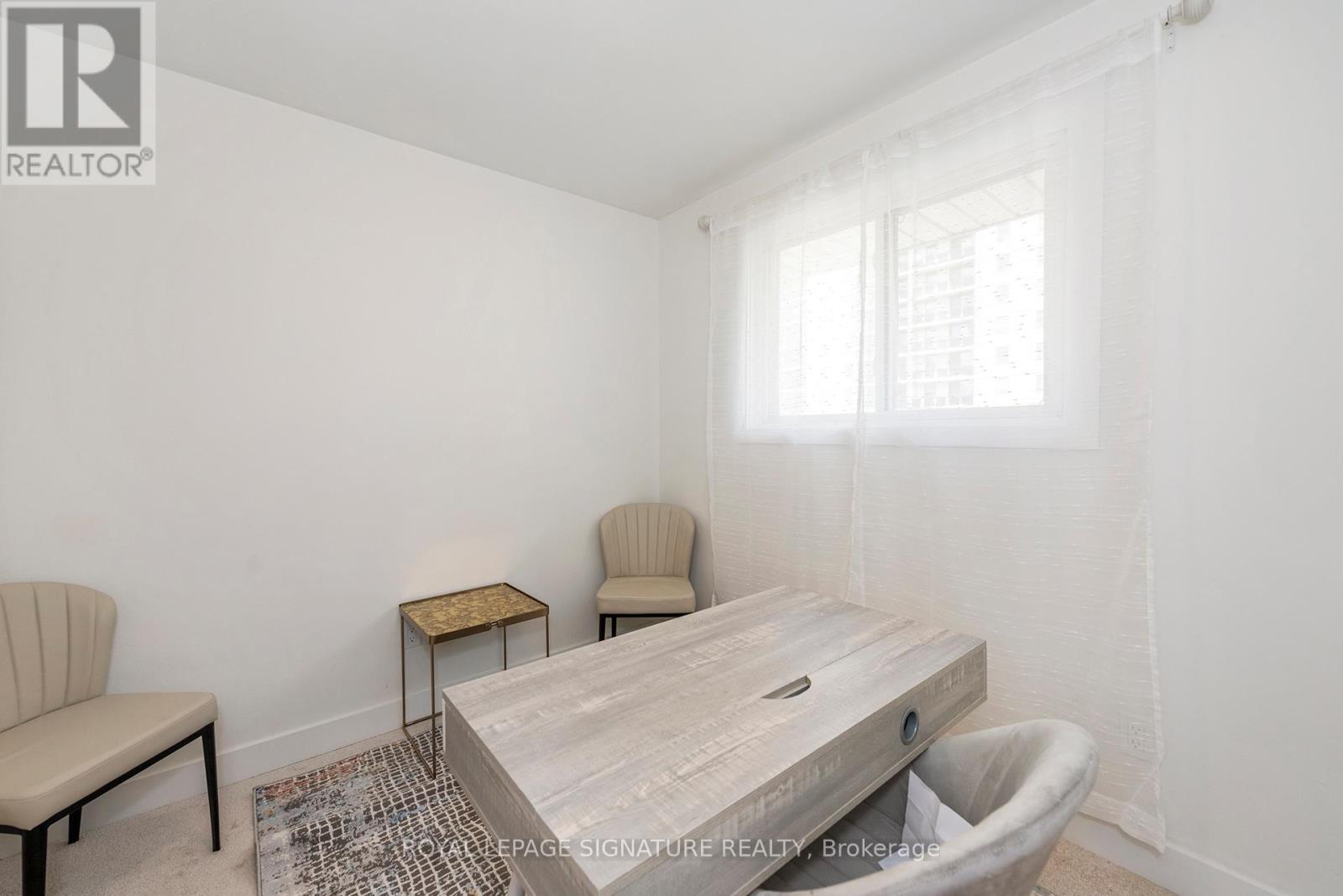 60-62 Delawana Drive, Hamilton (Riverdale), Ontario  L8E 1G4 - Photo 36 - X12596902