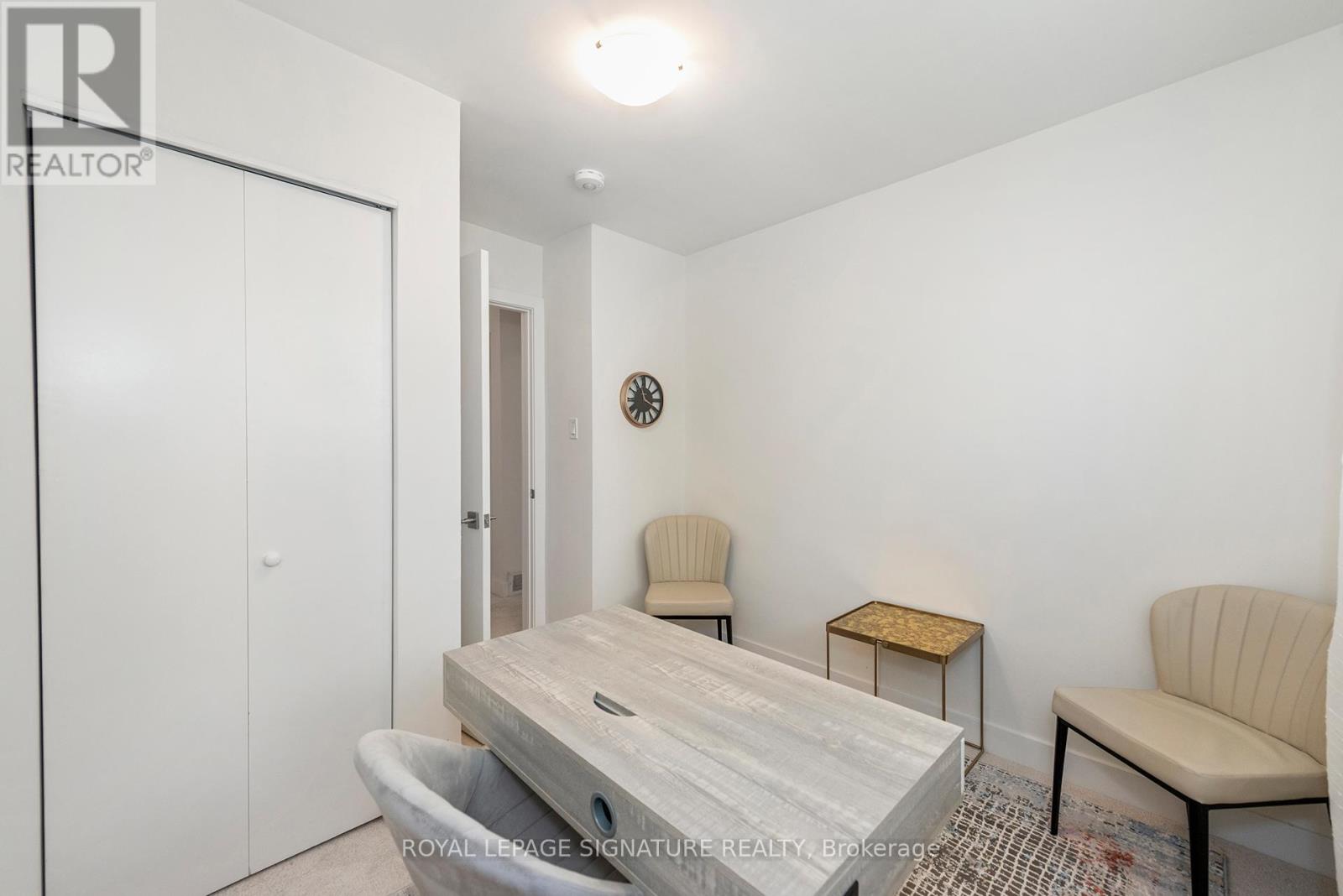 60-62 Delawana Drive, Hamilton (Riverdale), Ontario  L8E 1G4 - Photo 37 - X12596902