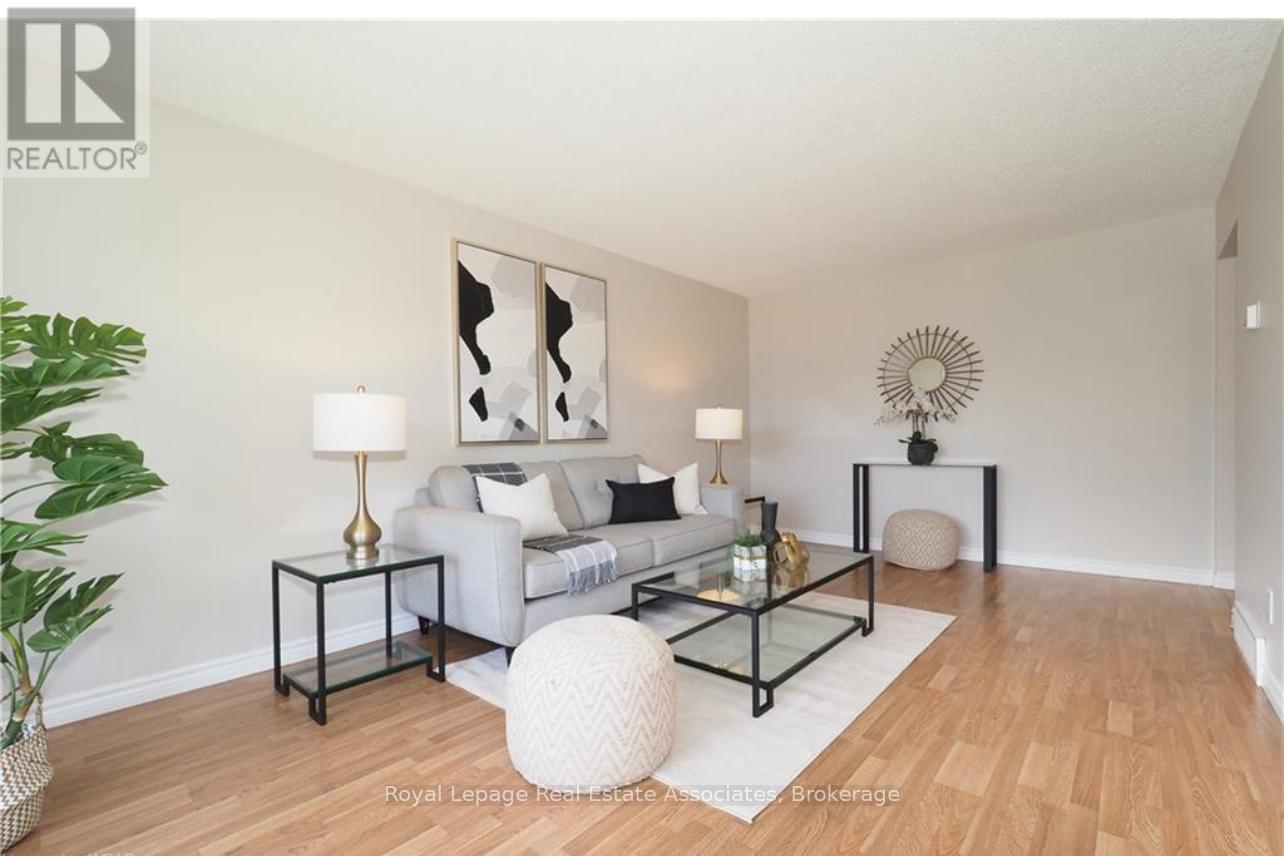 Main - 86 Overlea Crescent, Kitchener, Ontario  N2M 5A9 - Photo 15 - X12596916