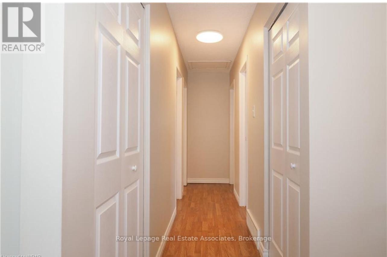 Main - 86 Overlea Crescent, Kitchener, Ontario  N2M 5A9 - Photo 17 - X12596916