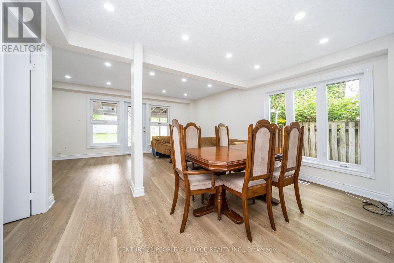 106 Queensdale Crescent, Guelph, Ontario  N1H 6W3 - Photo 16 - X12597026