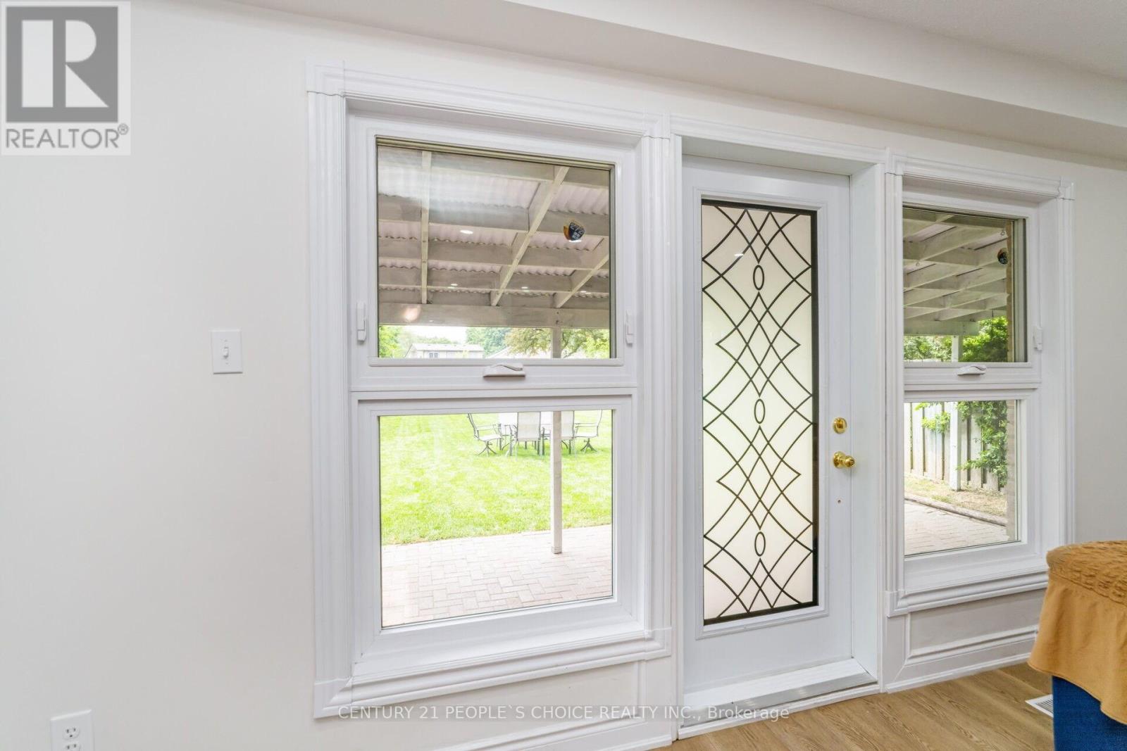 106 Queensdale Crescent, Guelph, Ontario  N1H 6W3 - Photo 24 - X12597026