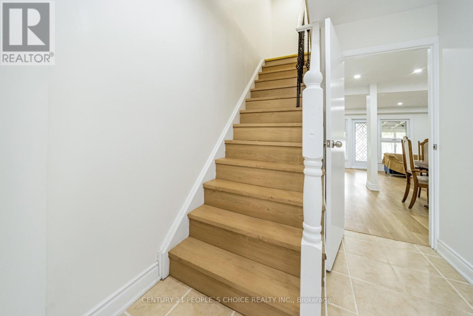 106 Queensdale Crescent, Guelph, Ontario  N1H 6W3 - Photo 25 - X12597026