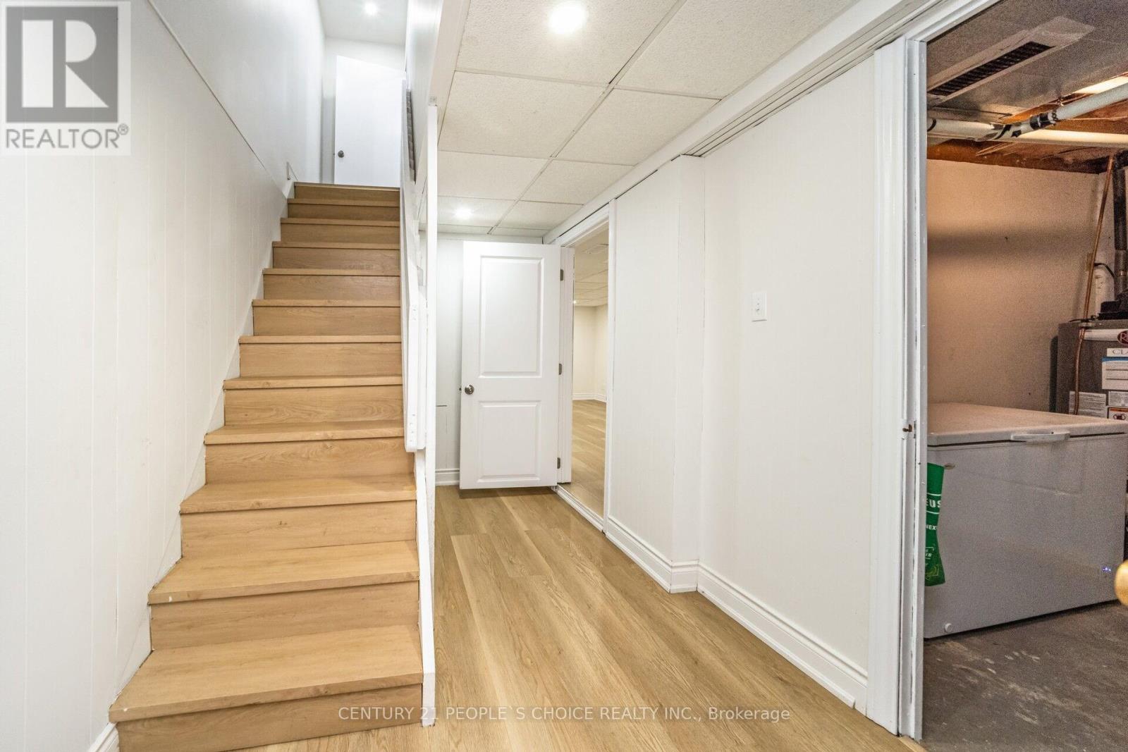 106 Queensdale Crescent, Guelph, Ontario  N1H 6W3 - Photo 44 - X12597026