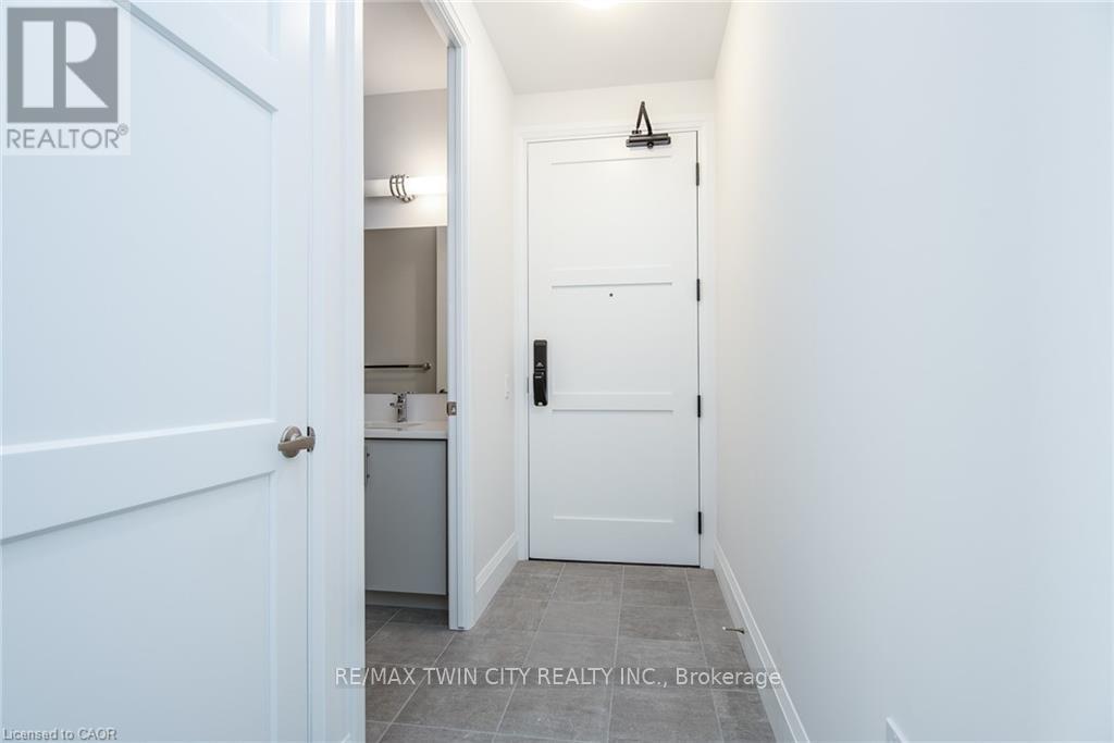 1303 - 93 Arthur Street S, Guelph, Ontario  N1E 0T3 - Photo 8 - X12597066