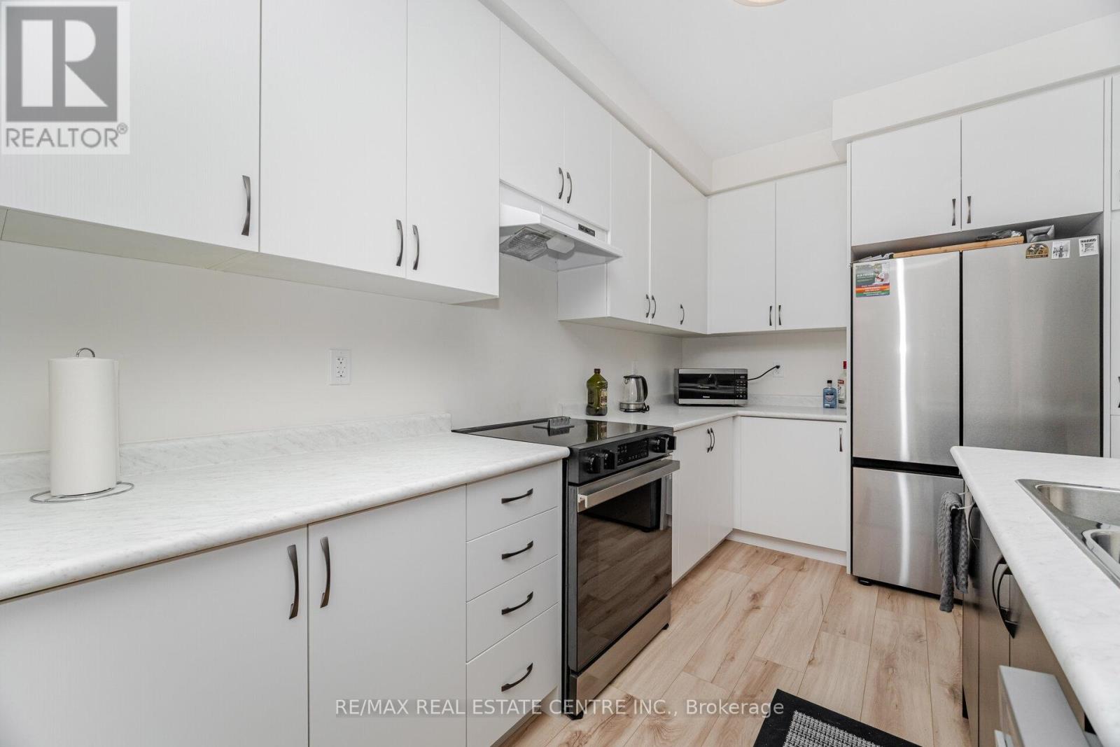 16 Lidstone Street, Cambridge, Ontario  N1T 0G2 - Photo 12 - X12597068