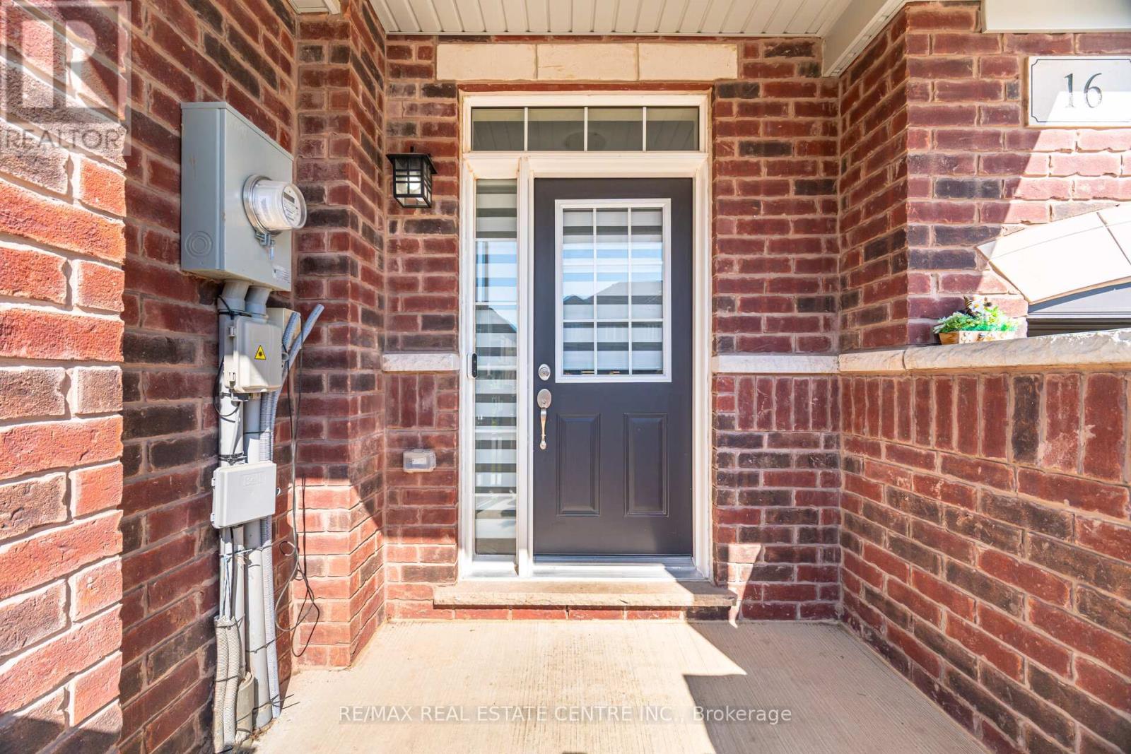 16 Lidstone Street, Cambridge, Ontario  N1T 0G2 - Photo 5 - X12597068