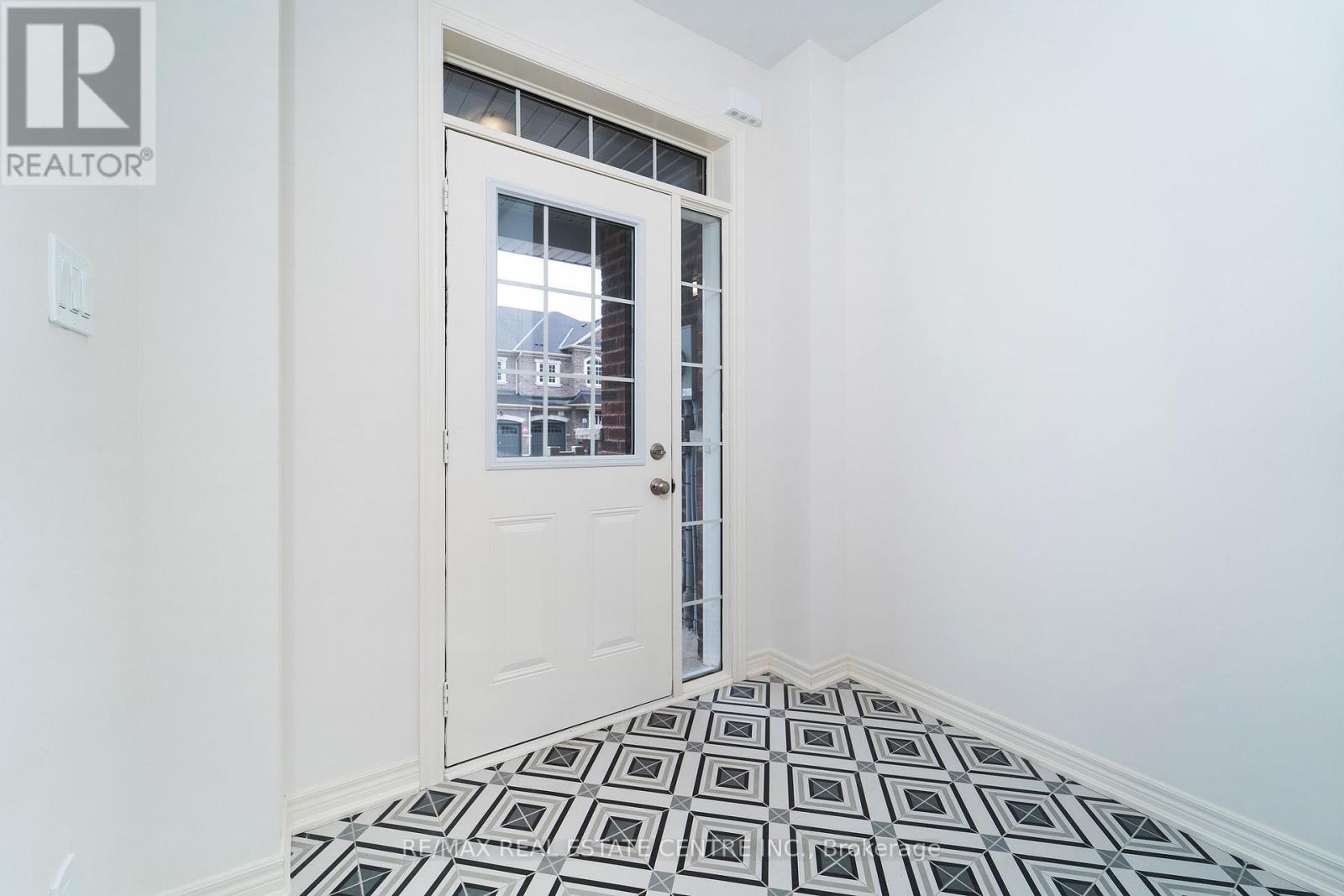 16 Lidstone Street, Cambridge, Ontario  N1T 0G2 - Photo 6 - X12597068