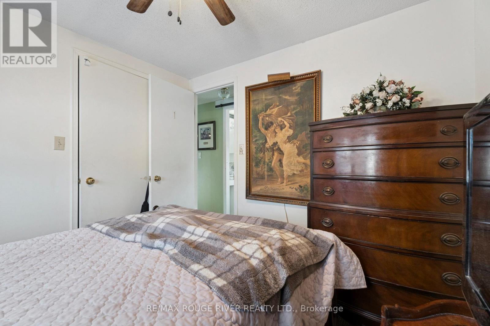 35 Hawthorne Drive, Innisfil, Ontario  L9S 1P1 - Photo 28 - N12597186