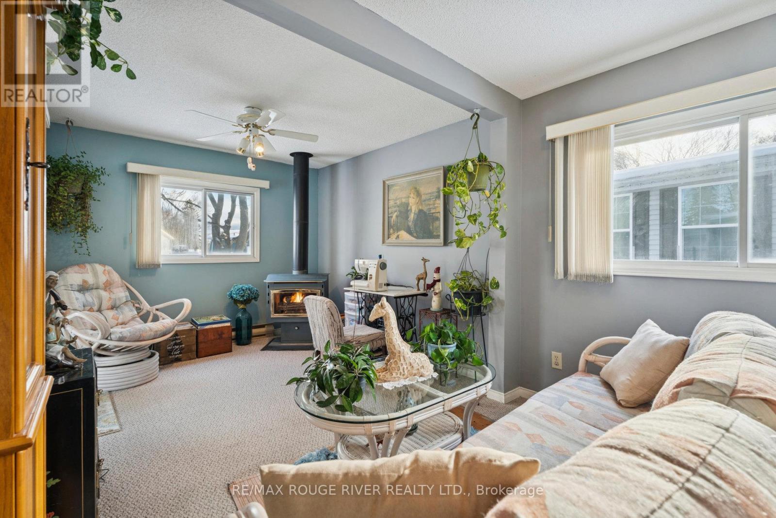 35 Hawthorne Drive, Innisfil, Ontario  L9S 1P1 - Photo 32 - N12597186