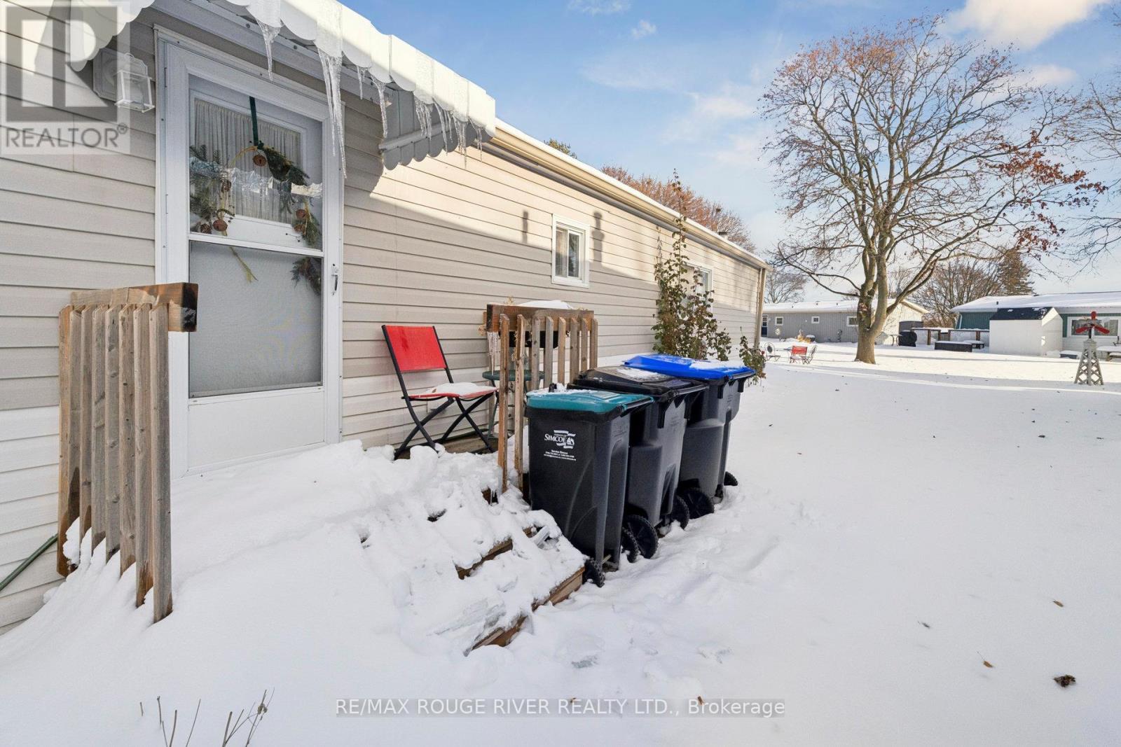 35 Hawthorne Drive, Innisfil, Ontario  L9S 1P1 - Photo 35 - N12597186