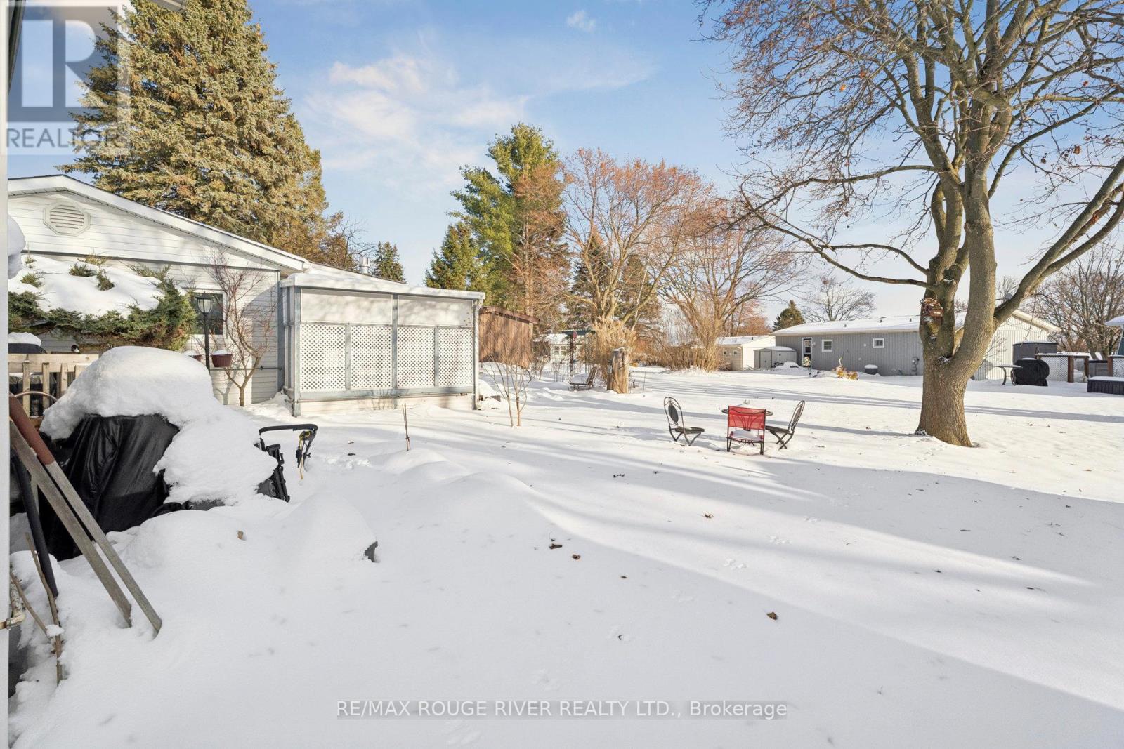 35 Hawthorne Drive, Innisfil, Ontario  L9S 1P1 - Photo 36 - N12597186