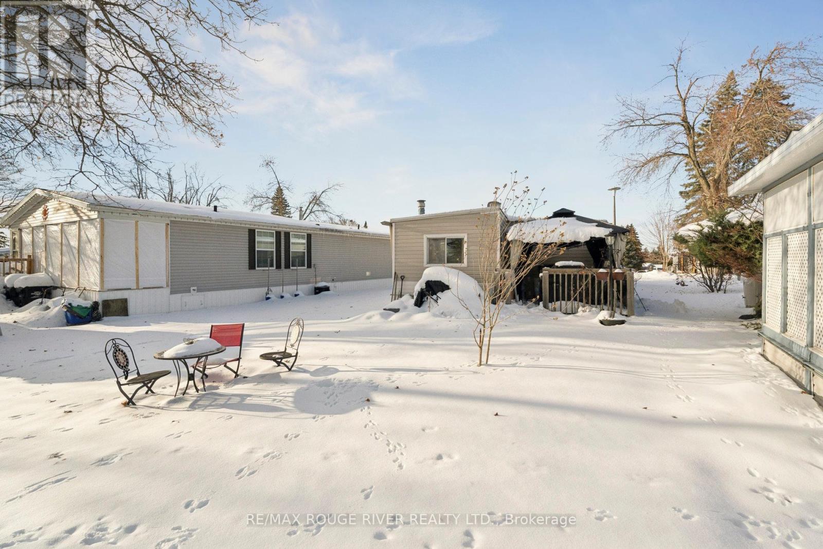 35 Hawthorne Drive, Innisfil, Ontario  L9S 1P1 - Photo 39 - N12597186