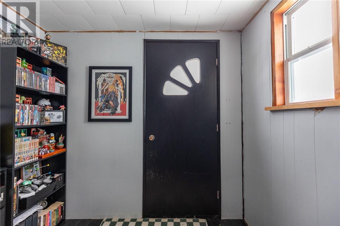 354 Merritt Street, Espanola, Ontario P5E 1K1 - Photo 4 - 2125849