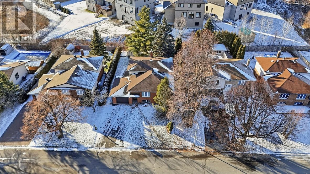 1735 Havenbrook Drive, Sudbury, Ontario  P3A 5C9 - Photo 2 - 2125841