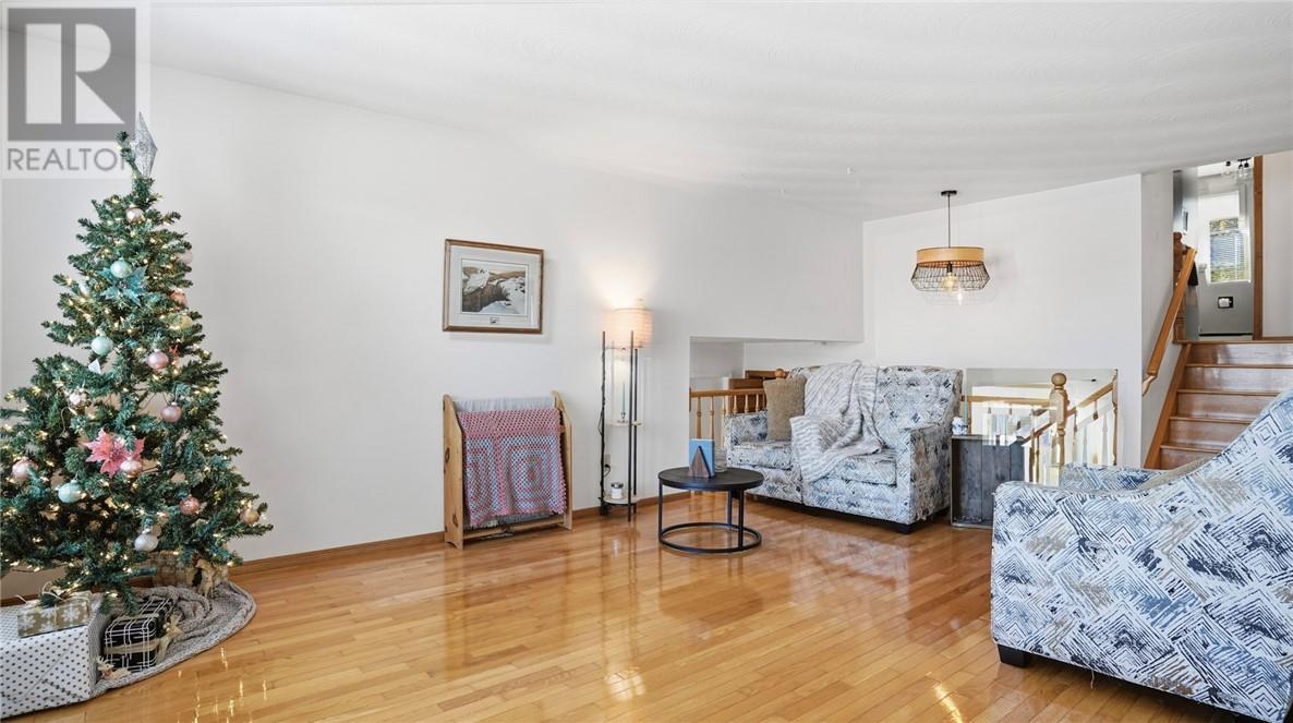 1735 Havenbrook Drive, Sudbury, Ontario  P3A 5C9 - Photo 9 - 2125841