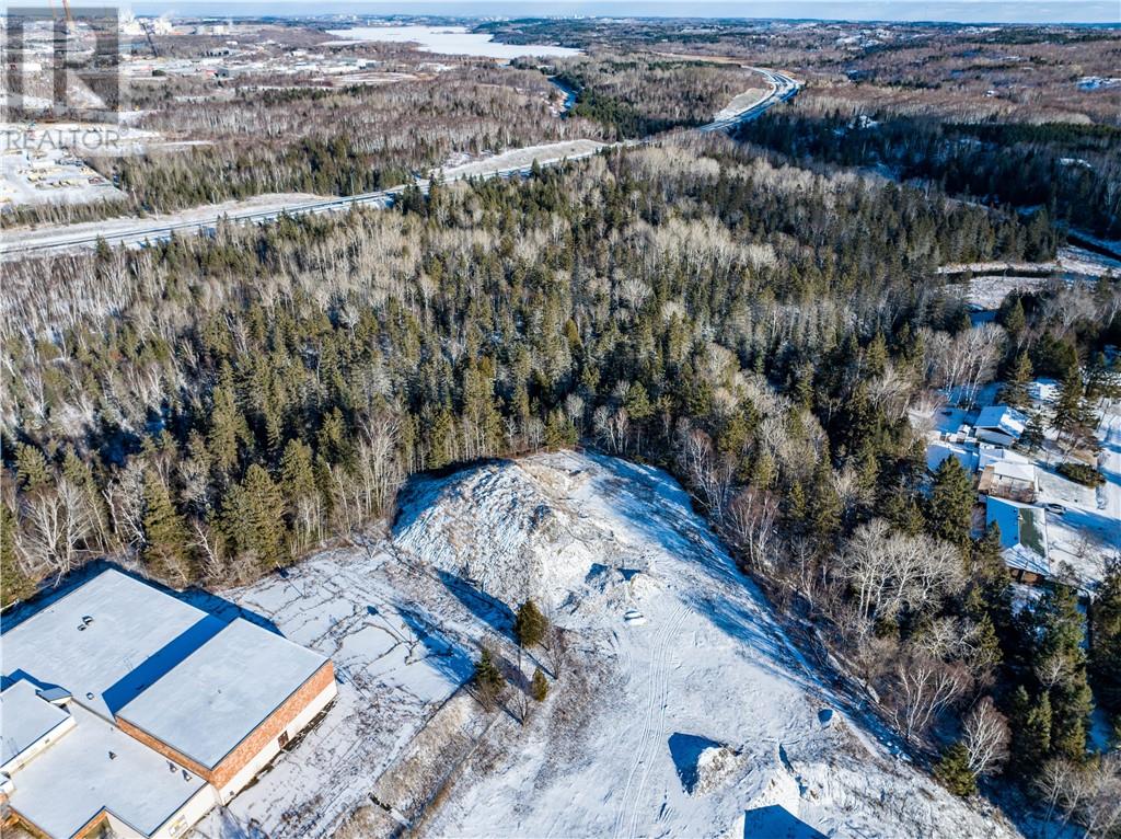 16 Jessie Street, Sudbury, Ontario  P3Y 1A2 - Photo 4 - 2125826