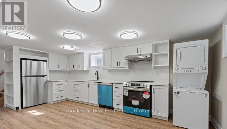 28 Dale Ave Avenue, Hamilton, Ontario L8G 3L9 - Photo 13 - X12597174