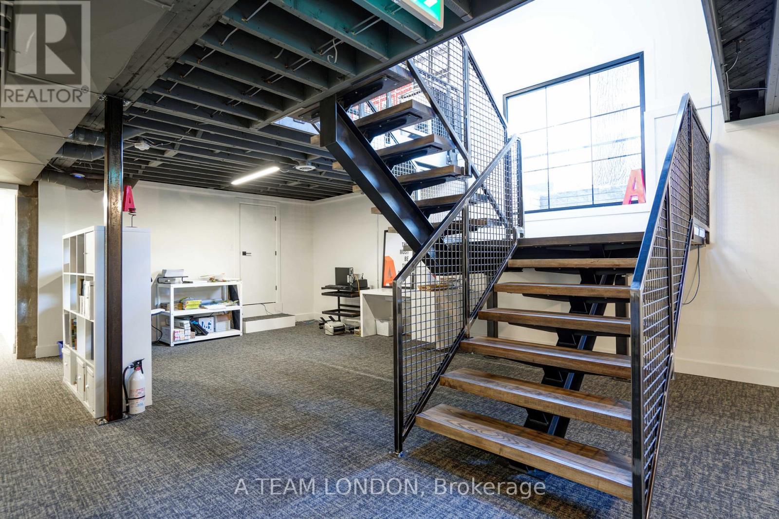 470 Colborne Street, London East, Ontario  N6B 2T3 - Photo 10 - X12597126