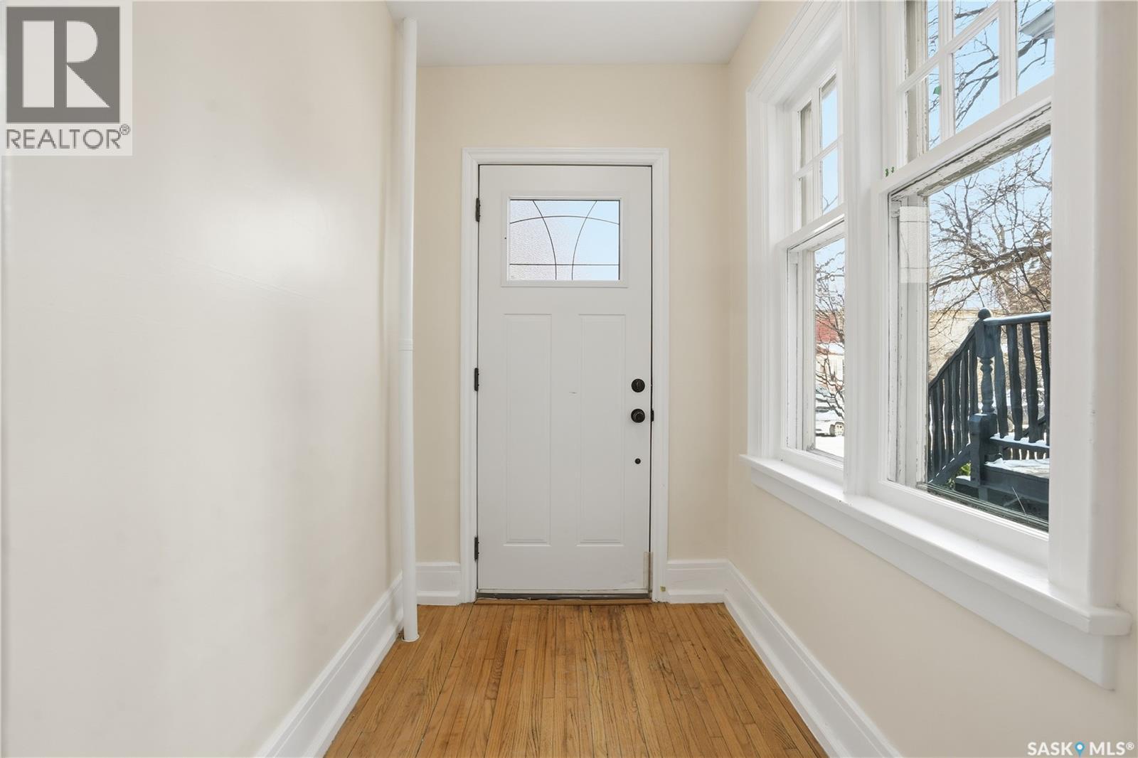 2156 Osler Street, Regina, Saskatchewan  S4P 1W6 - Photo 2 - SK025102