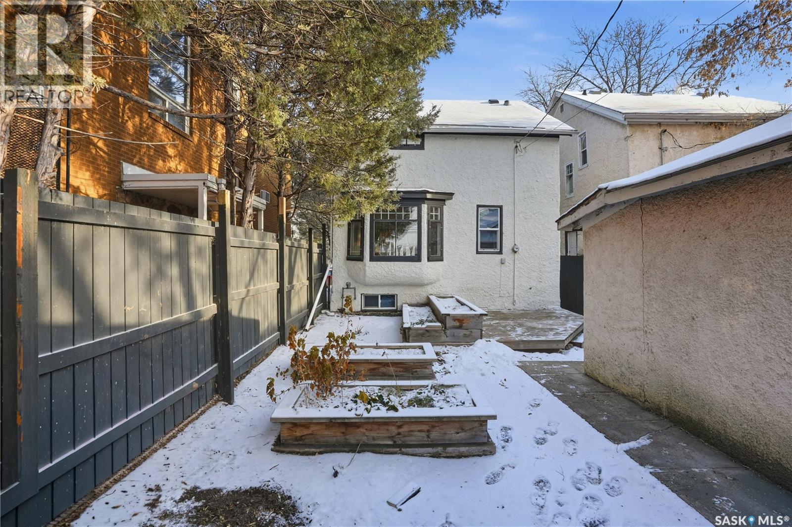 2156 Osler Street, Regina, Saskatchewan  S4P 1W6 - Photo 38 - SK025102