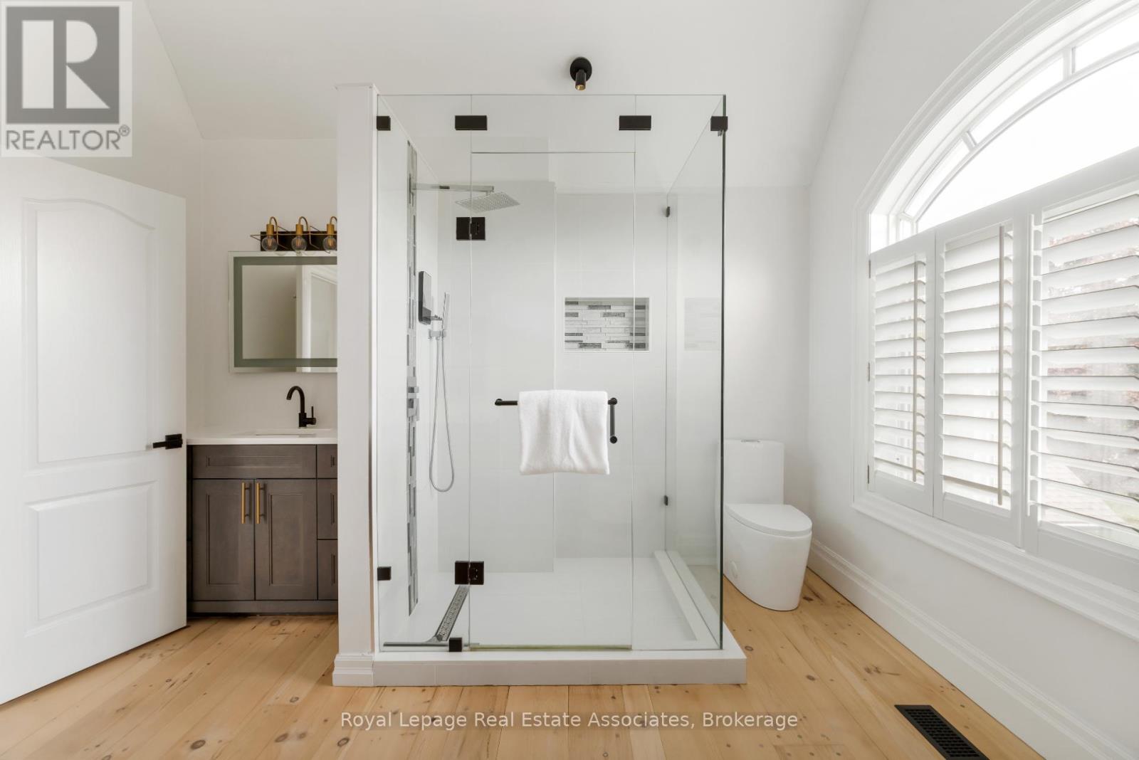 50 Lyonsview Lane, Caledon, Ontario  L7C 1P1 - Photo 25 - W12330251