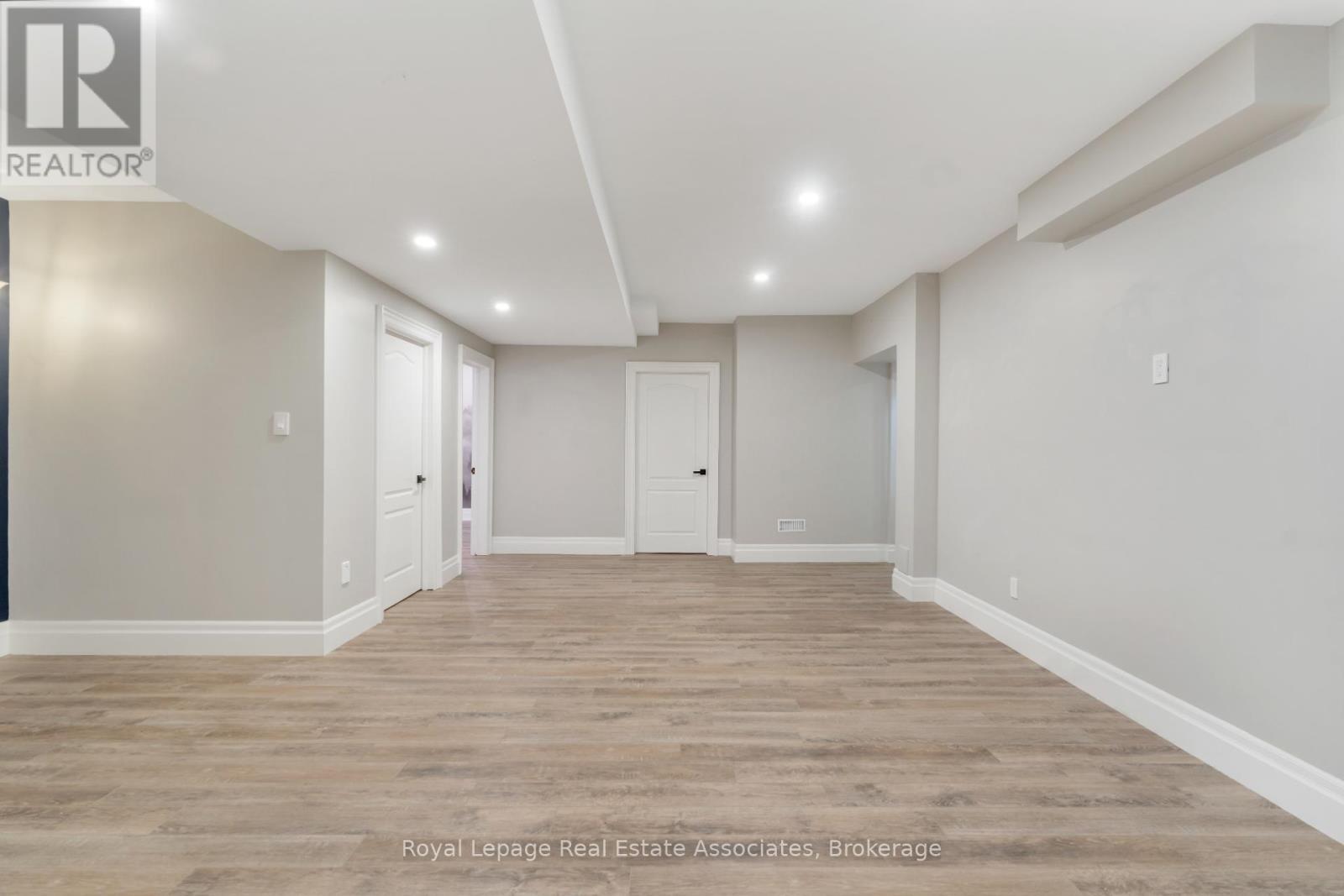 50 Lyonsview Lane, Caledon, Ontario  L7C 1P1 - Photo 35 - W12330251