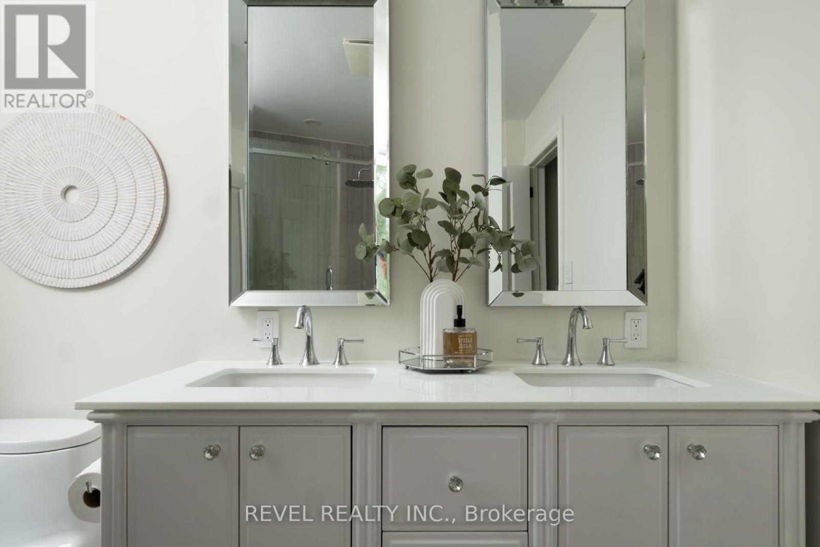 32 Cedar Drive, Caledon, Ontario L7K 1H6 - Photo 37 - W12441199