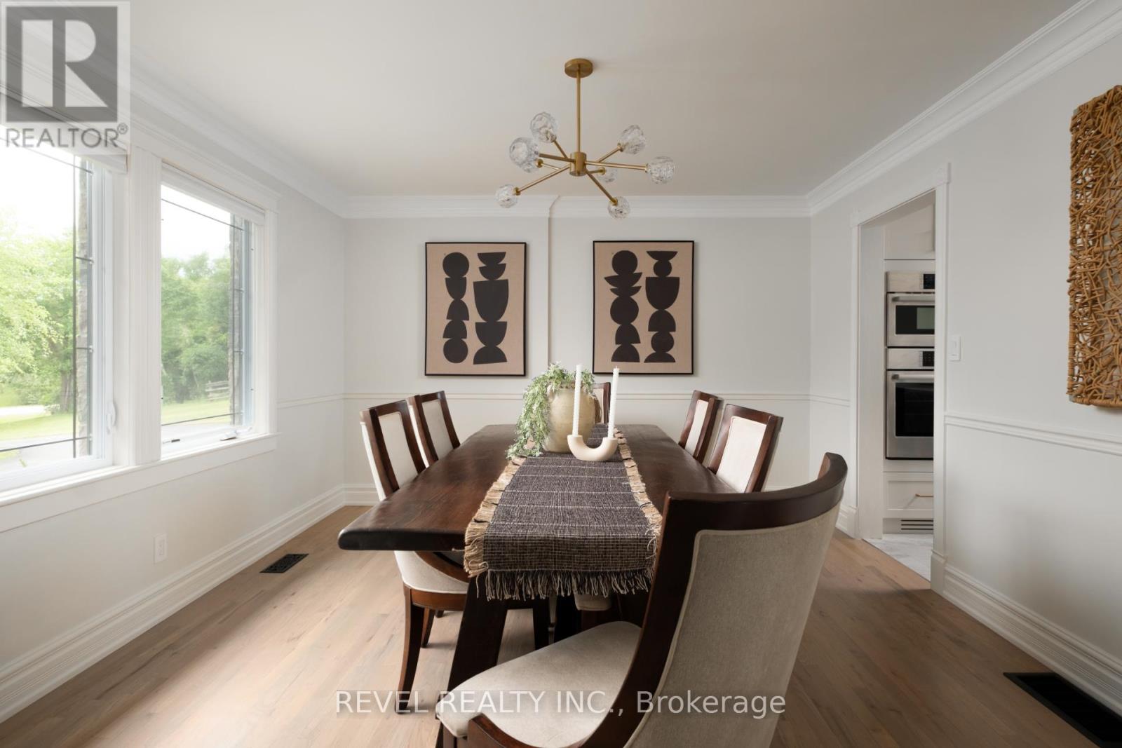 32 Cedar Drive, Caledon, Ontario L7K 1H6 - Photo 14 - W12441199