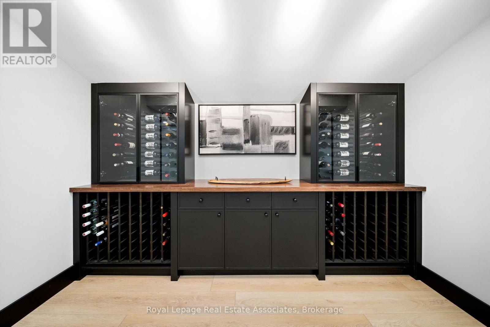 96 Delrex Boulevard, Halton Hills, Ontario  L7G 3X9 - Photo 25 - W12412372