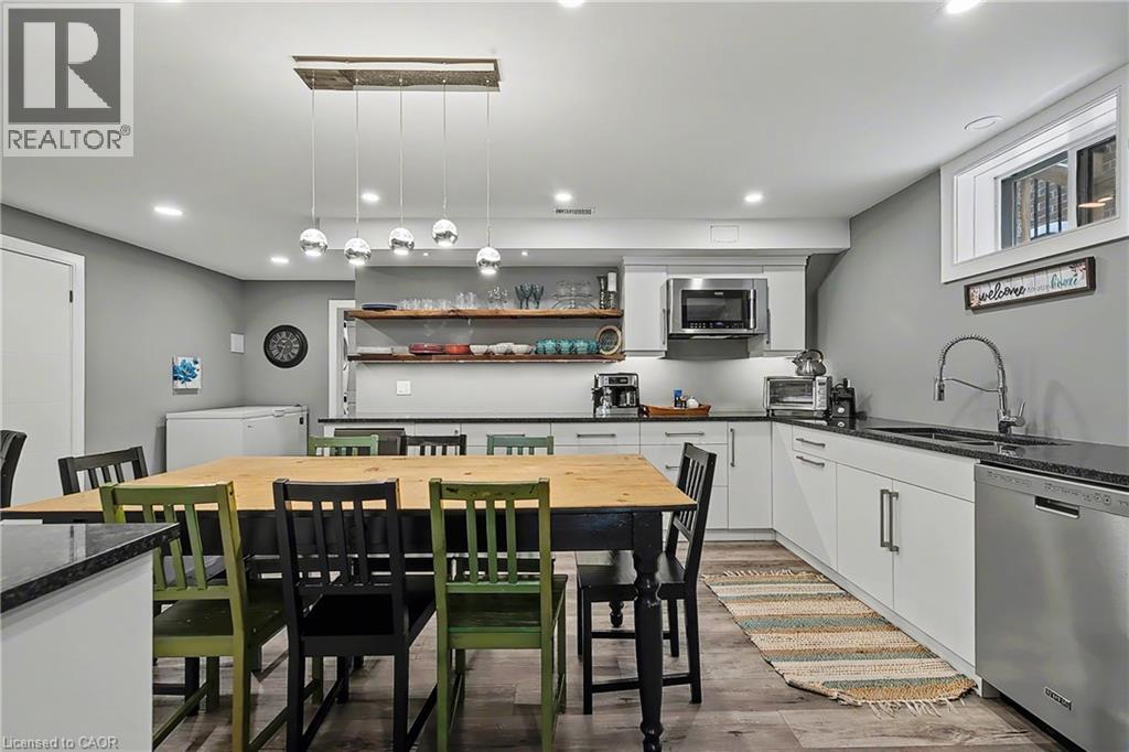 219 Walker Street, Cambridge, Ontario  N3C 2C4 - Photo 32 - 40791492