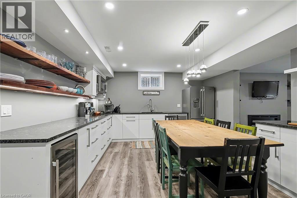 219 Walker Street, Cambridge, Ontario  N3C 2C4 - Photo 34 - 40791492