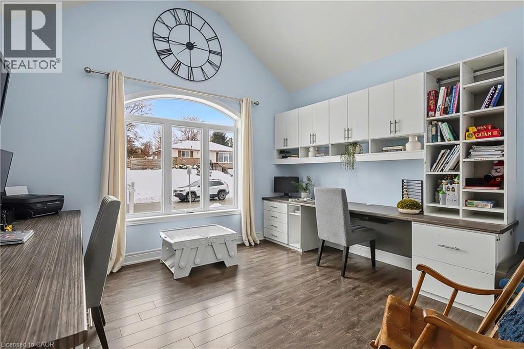 219 Walker Street, Cambridge, Ontario  N3C 2C4 - Photo 6 - 40791492