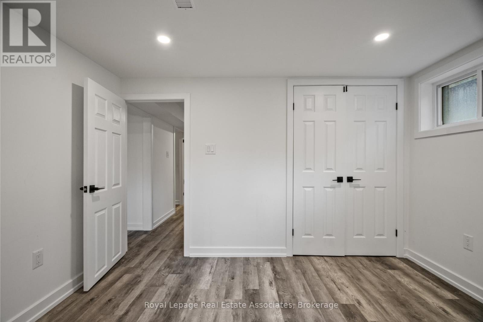 168 Tidey Avenue, Halton Hills, Ontario  L7J 1V6 - Photo 32 - W12428245