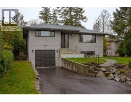 3375 Kingsley Pl Mt Tolmie