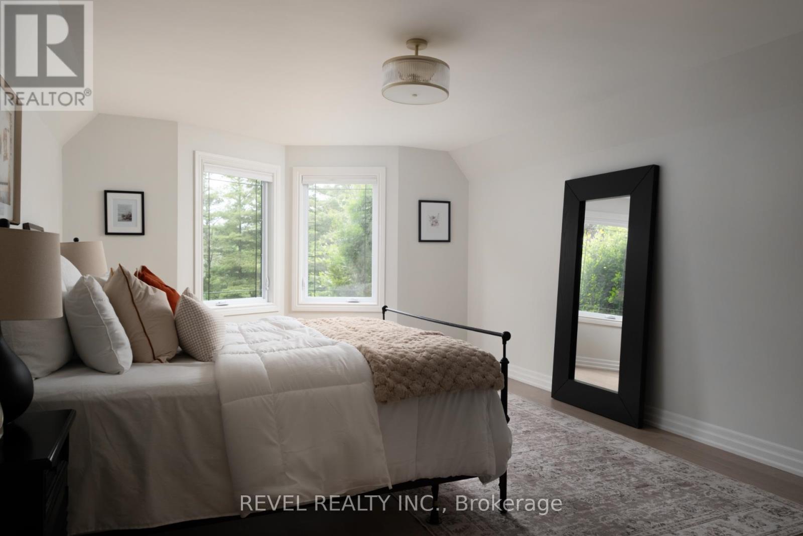 32 Cedar Drive, Caledon, Ontario L7K 1H6 - Photo 25 - W12441199