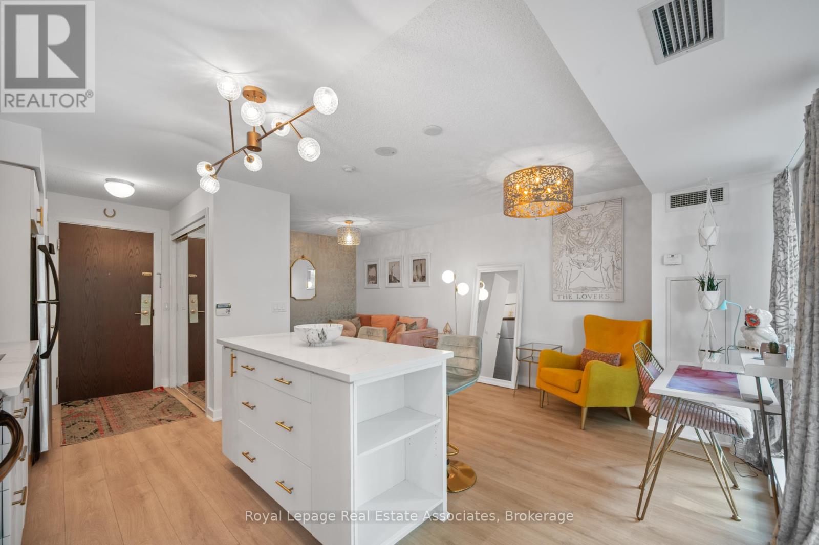 222 - 80 Western Battery Road, Toronto, Ontario  M6K 3S1 - Photo 6 - C12414402