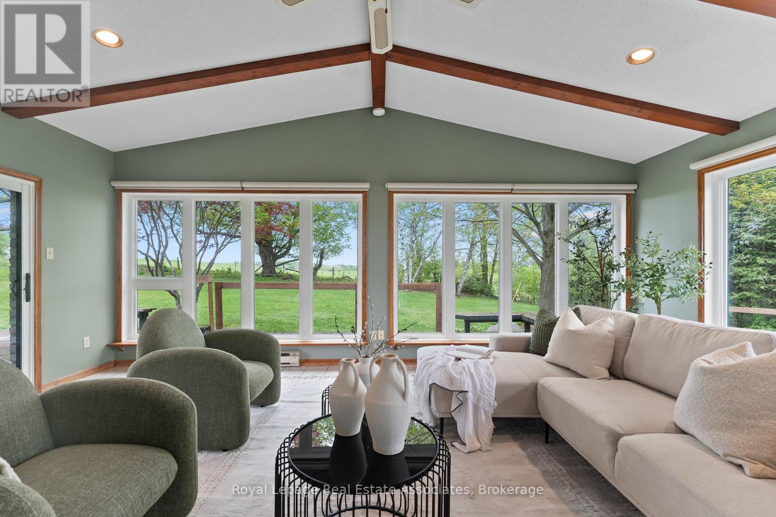 15633 Kennedy Road, Caledon, Ontario  L7C 2H7 - Photo 15 - W12409121