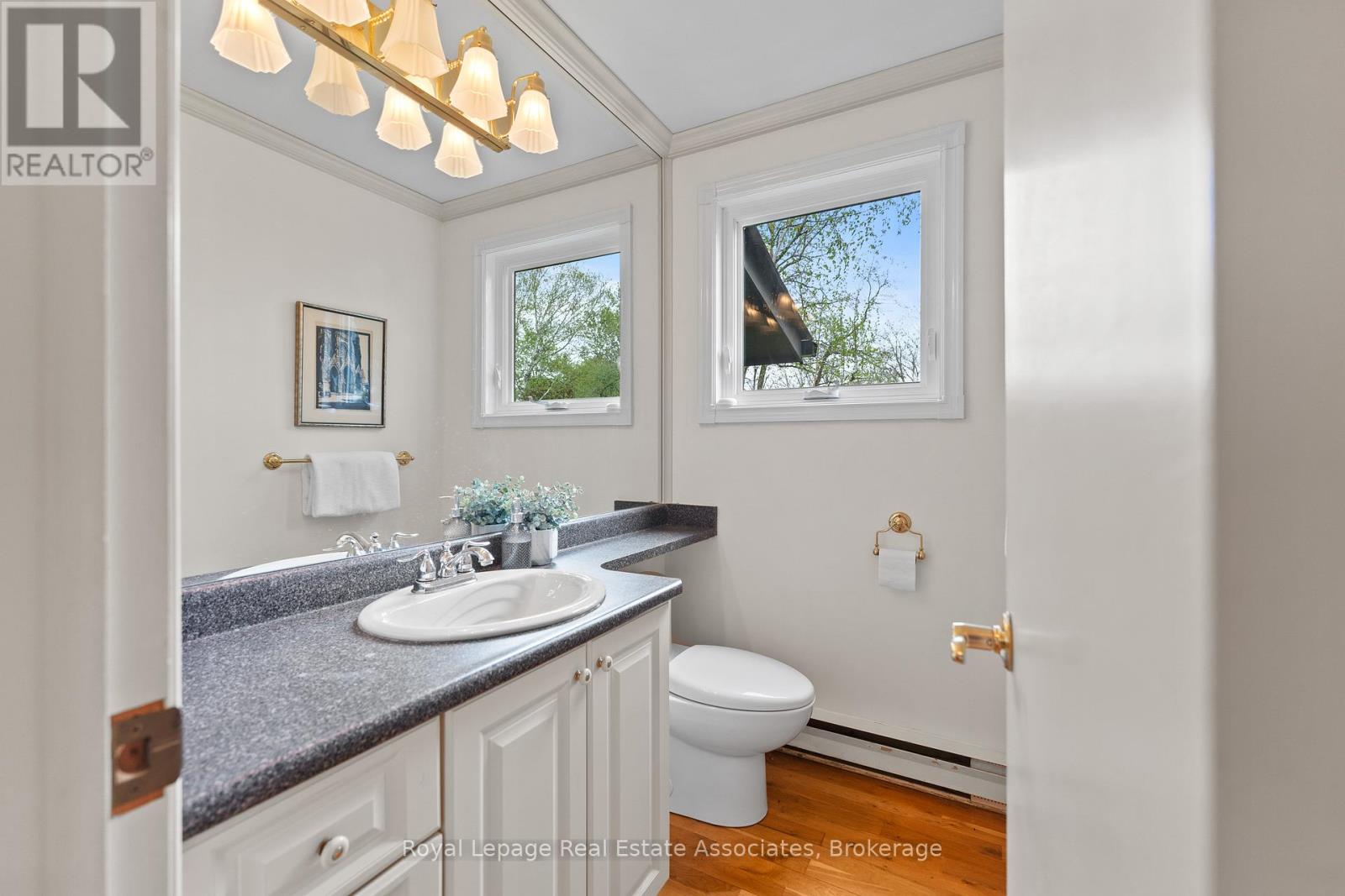 15633 Kennedy Road, Caledon, Ontario  L7C 2H7 - Photo 21 - W12409121