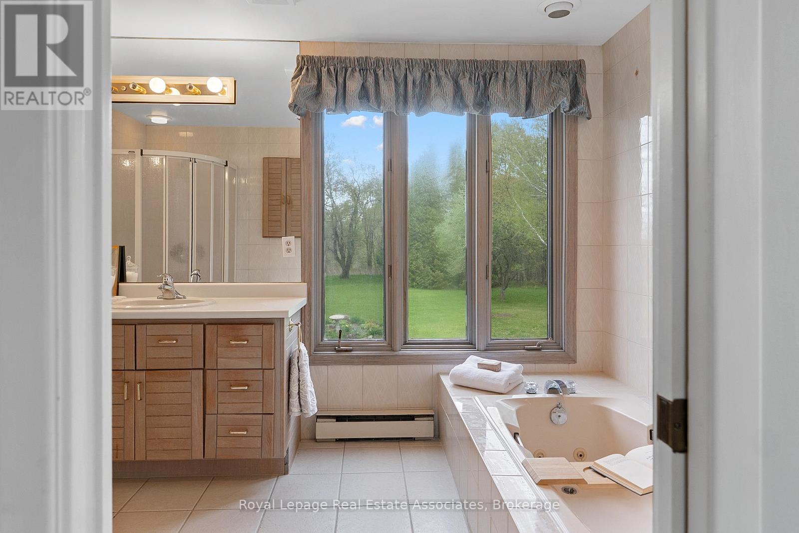 15633 Kennedy Road, Caledon, Ontario  L7C 2H7 - Photo 35 - W12409121