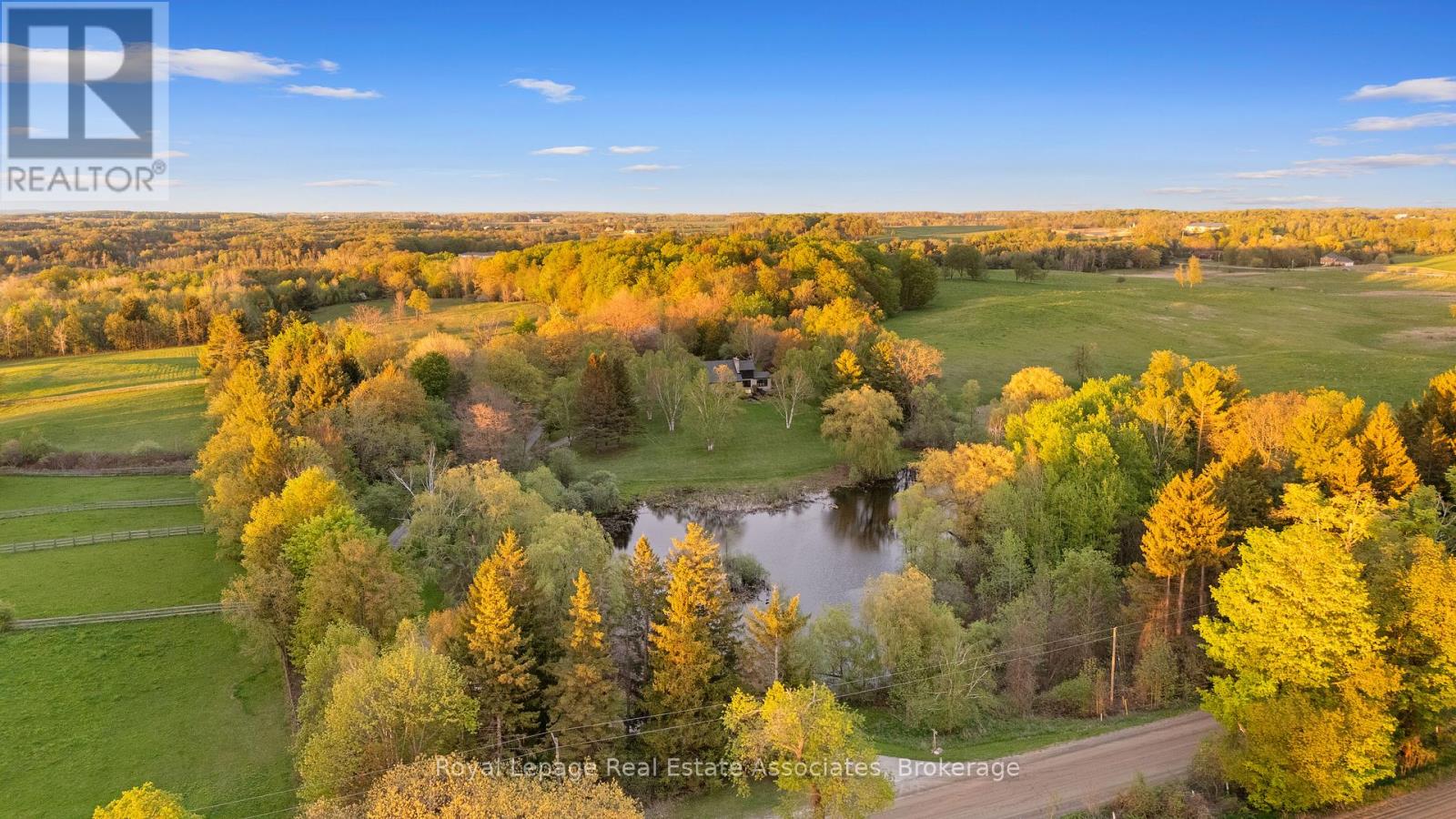 15633 Kennedy Road, Caledon, Ontario  L7C 2H7 - Photo 4 - W12409121