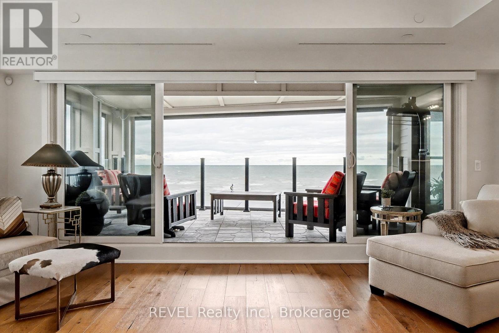 101 - 10 Dalhousie Avenue, St. Catharines, Ontario  L2N 4W4 - Photo 13 - X12597138