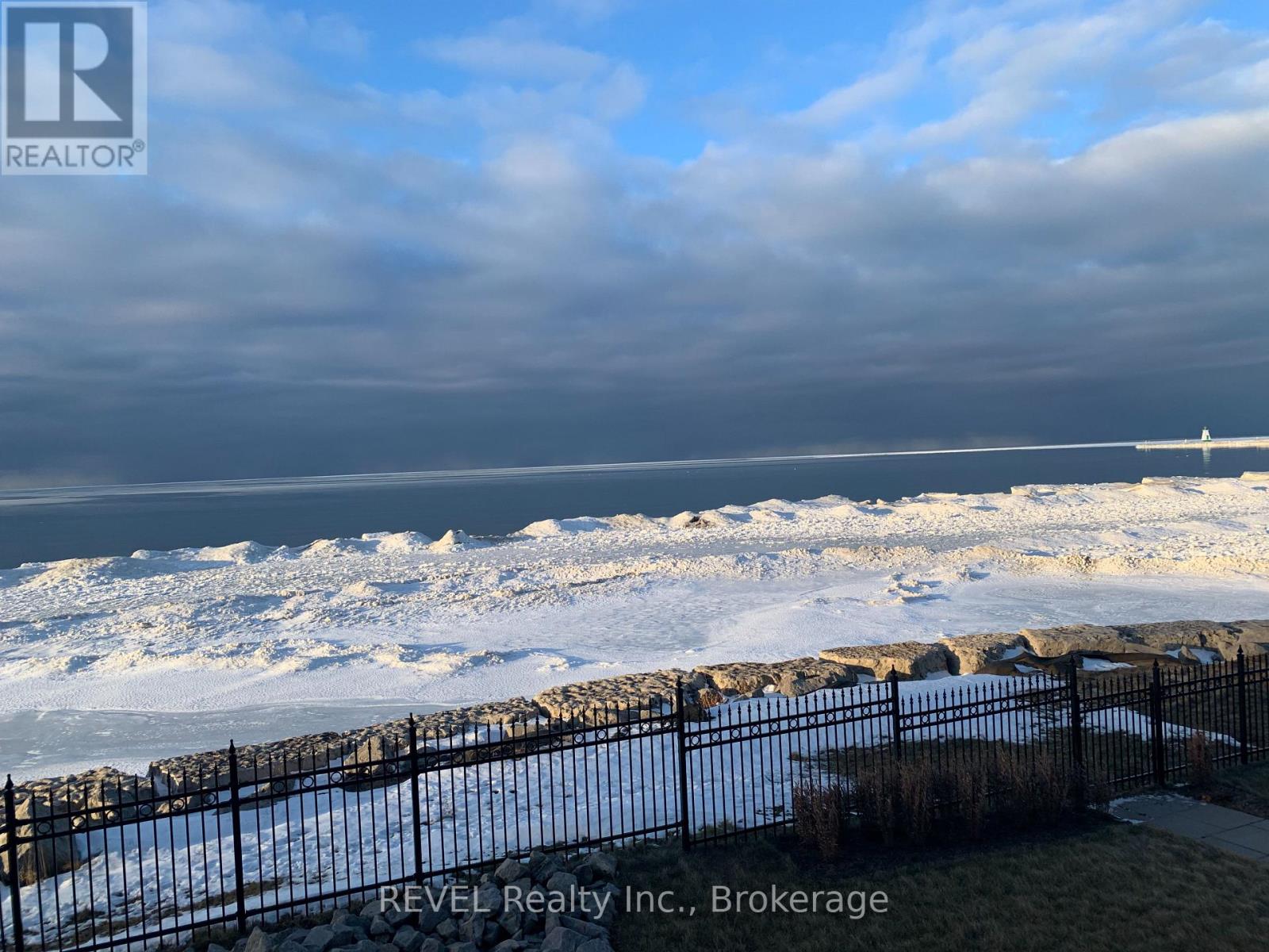 101 - 10 Dalhousie Avenue, St. Catharines, Ontario  L2N 4W4 - Photo 41 - X12597138