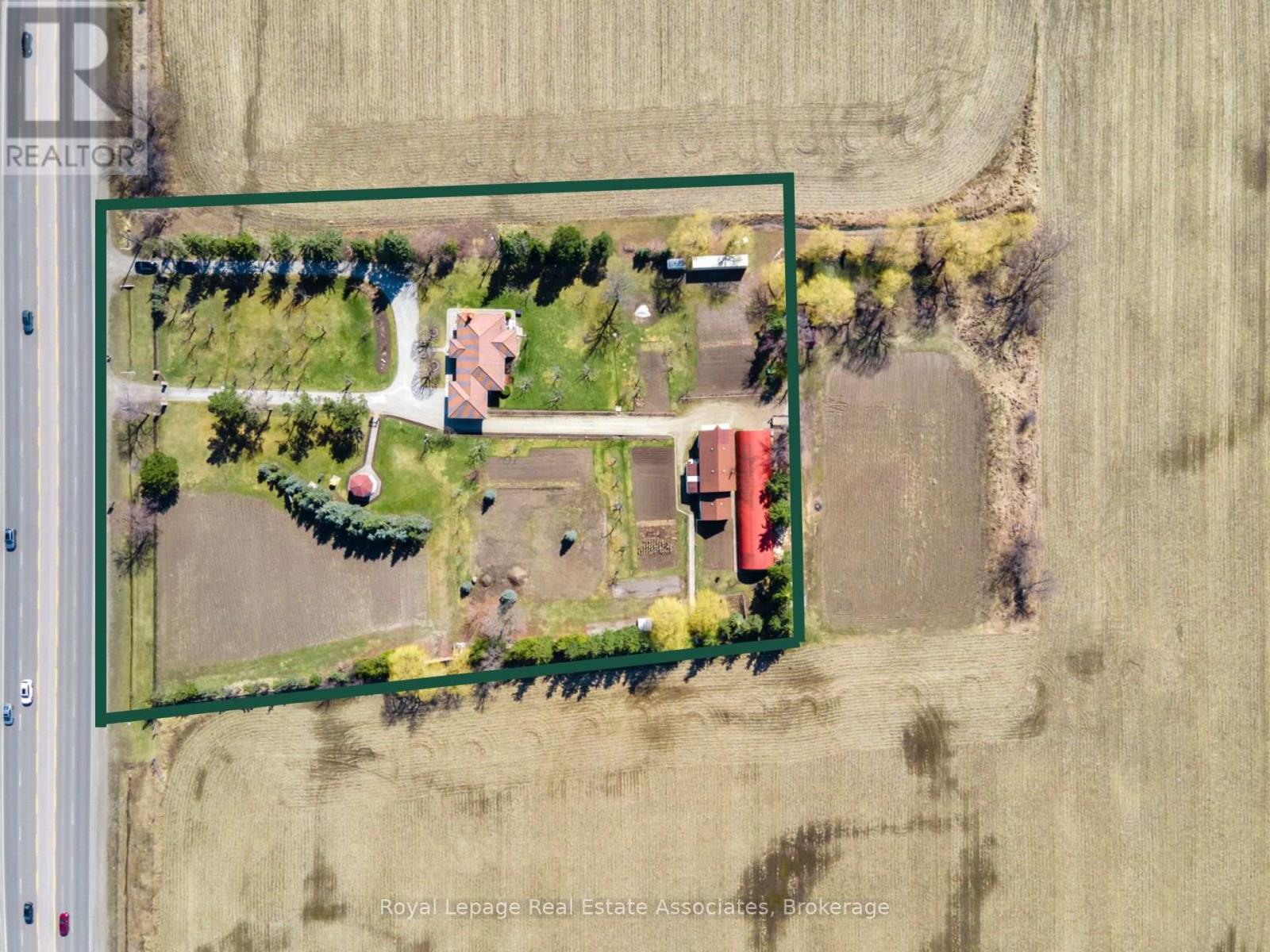 13478 Hurontario Street, Caledon, Ontario  L7C 2B9 - Photo 2 - W12476628